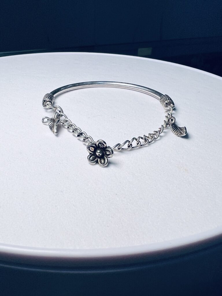 925 Silver Charm Bracelet with Leaf Bell Design